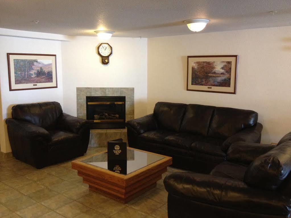 The Kanata Inns אינברמיר מראה חיצוני תמונה
